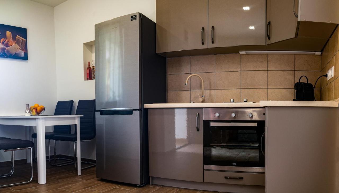 House Nr. 10 Apartman Hévíz Kültér fotó